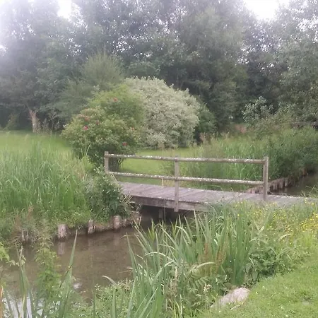De L'ancien Moulin Apartment