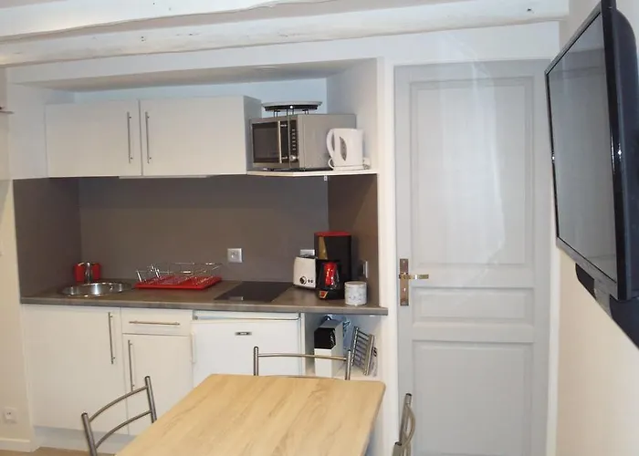 De L'ancien Moulin Apartment *